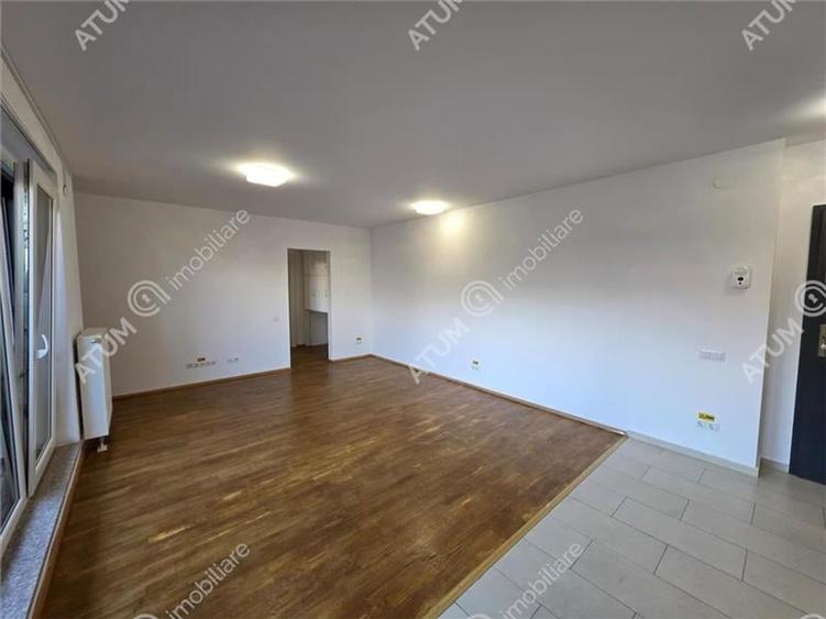 Spatiu comercial 2 camere in zona Strand din Sibiu - 2