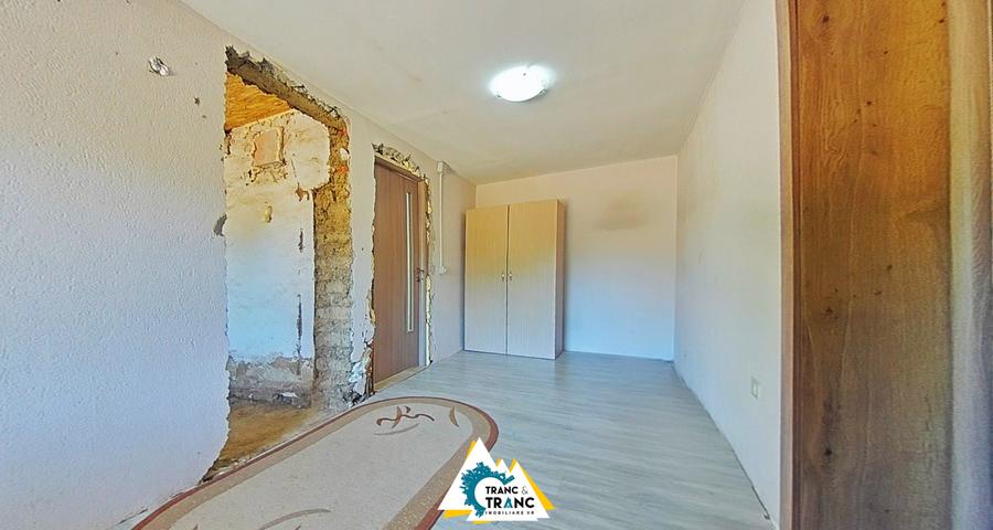 Casă spațioasă cu 3 camere în comuna Vladimirescu – aproape de Arad - 7