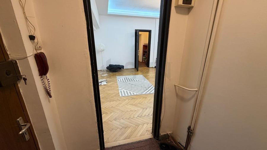 REA1027130 Apartament 4 camere II Piata Romana II Metrou - 11