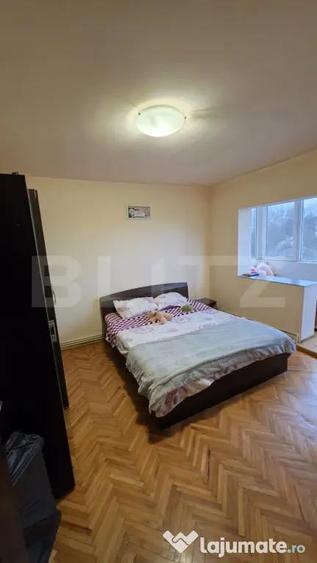 Apartament 3 camere, Decomandat, zona Soarelui - 2
