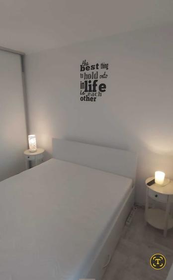 Apartament cu 2 camere semidecomandat în Dacia