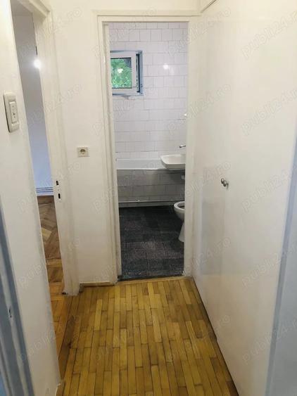 Vand apartament cu 2 camere Rovine - 10