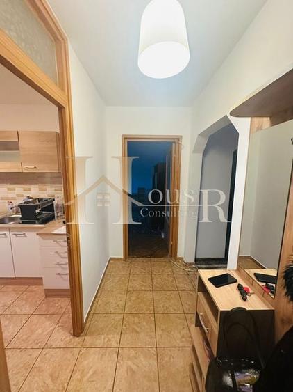 Decomandat. Vedere pe 2 parti. Centrala proprie. - 15