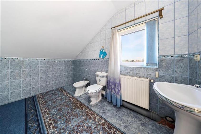 Vanzare Casa zona Tractorul, teren aferent 700 mp - 17