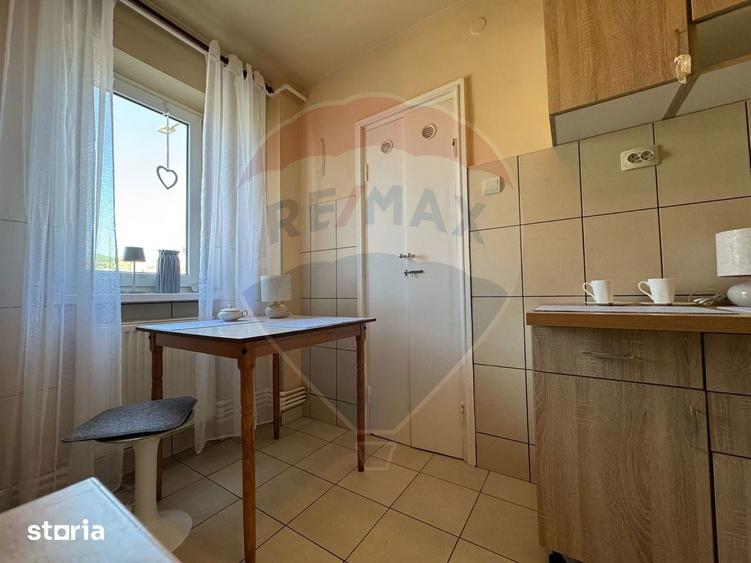 Apartament cu 2 camere de vanzare- zona UTA(et.1/4) - 12