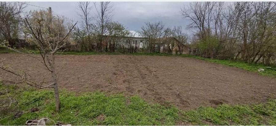 Teren de vanzare - 4