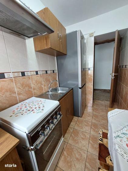 vand ap. 2 camere etaj 2 micro 6 - 16