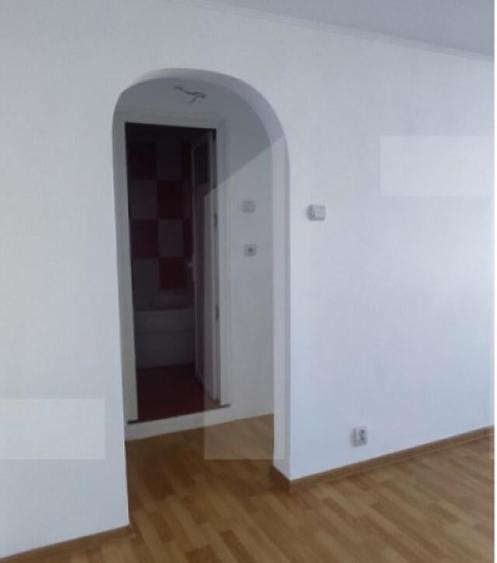 Apartament cu 4 camere, 80 mp, renovat, zona Berceni - negoc - 3
