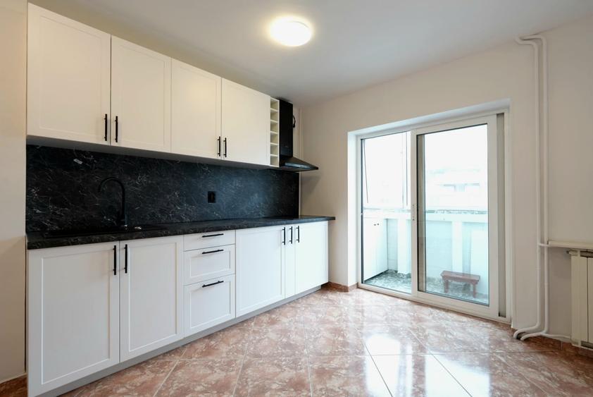 UNIRII-OCTAVIAN GOGA-PASAJ MARASESTI, APARTAMENT 5 CAM SPATIOS 154MP - 10