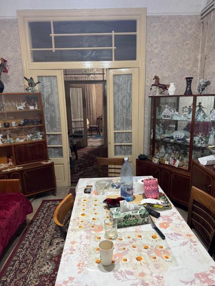 Vând apartament cu 2 camere str Mircea - 7