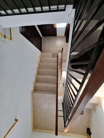 Apartament cu 3 camere semidecomandat în Cavnic