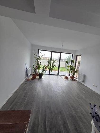 Vila Duplex Chitila-Mogosoaia cu 6 camere, teren 280 m2, suprafata utila 180 m2 - 4