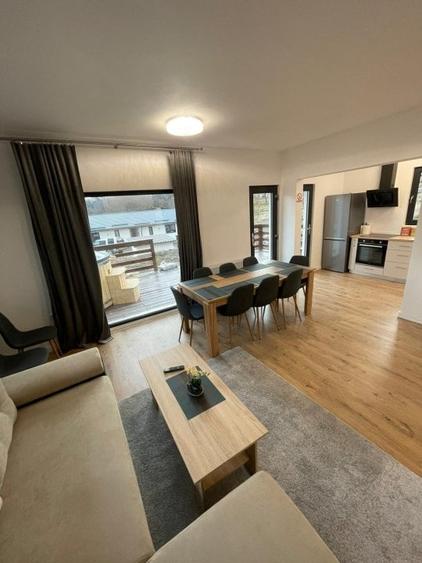 VAND COMPLEX TURISTIC IN BRAN LANGA PARTIA DE SCHI ZANOAGA - 52