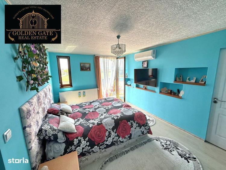 Doua case P+M + anexa, 1000 mp teren vedere panoramica spre munti - 10