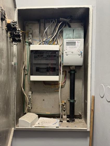 Spatiu stradal 75 mp, vitrina 10 m, 3 fazic – Ceahlau - 10