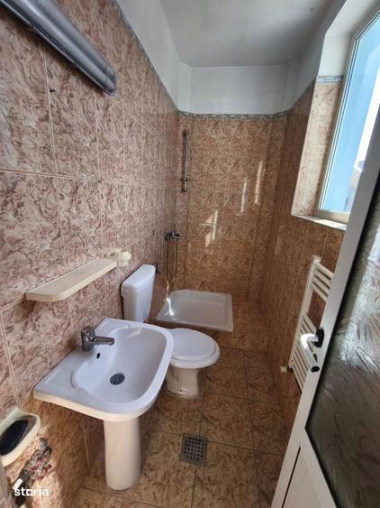 Spatiu Comercial, - 17