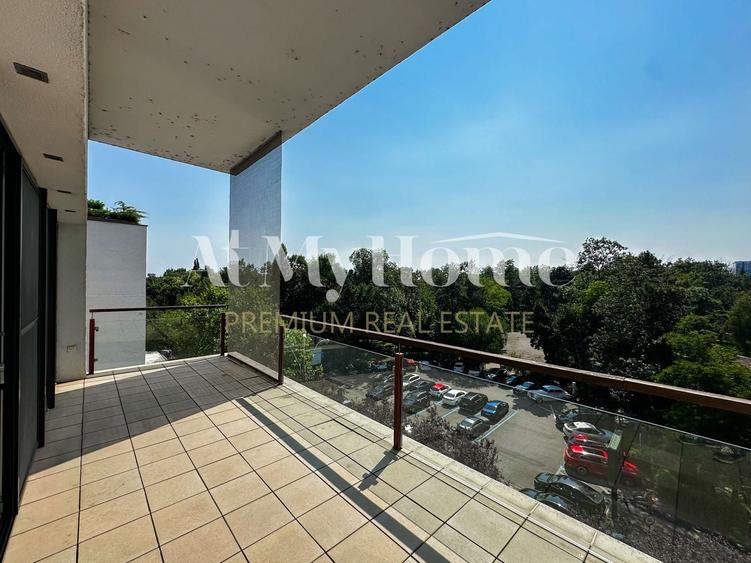 Apartament cu 3 camere decomandat, mobilat în Herăstrău