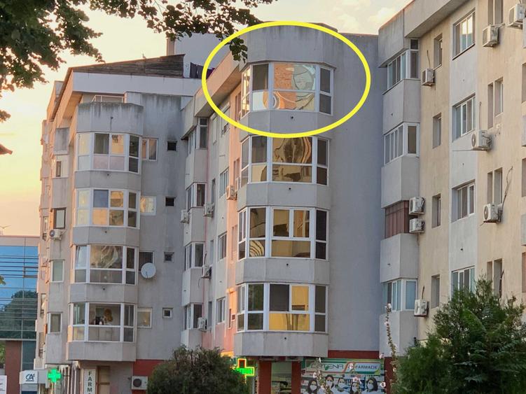 Apartament cu 3 camere decomandat în Capitol