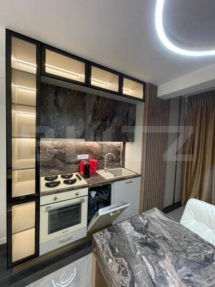 Apartament cu 3 camere decomandat, mobilat în Nord-Vest