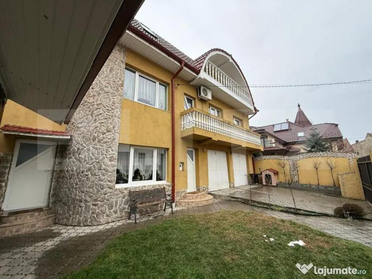 Apartament cu 7 camere în Ultracentral