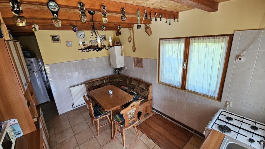 Casă cu 3 camere în Exterior Vest