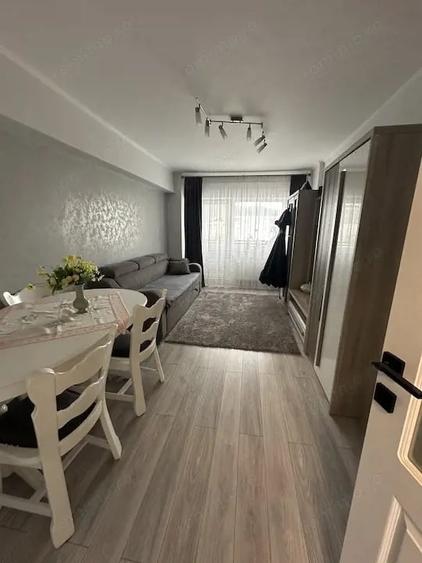 Apartament cu 4 camere decomandat în Ultracentral