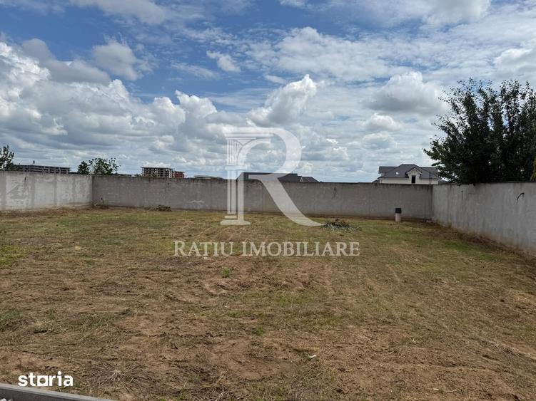 Casă cu 4 camere cu Teren 844 Mp în Nufărul