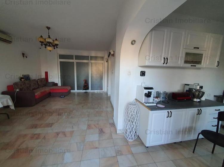 Casă cu 5 camere cu Canalizare în Apollo
