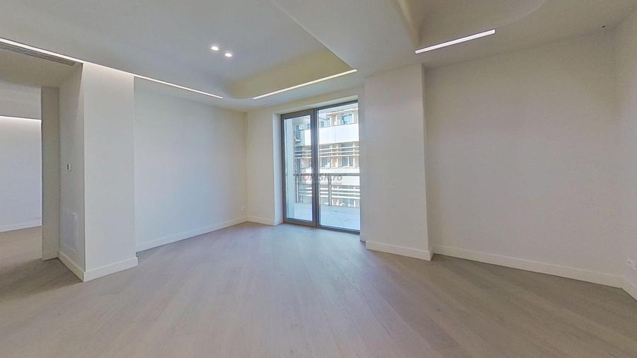 Apartament cu 5 camere circular în Pipera