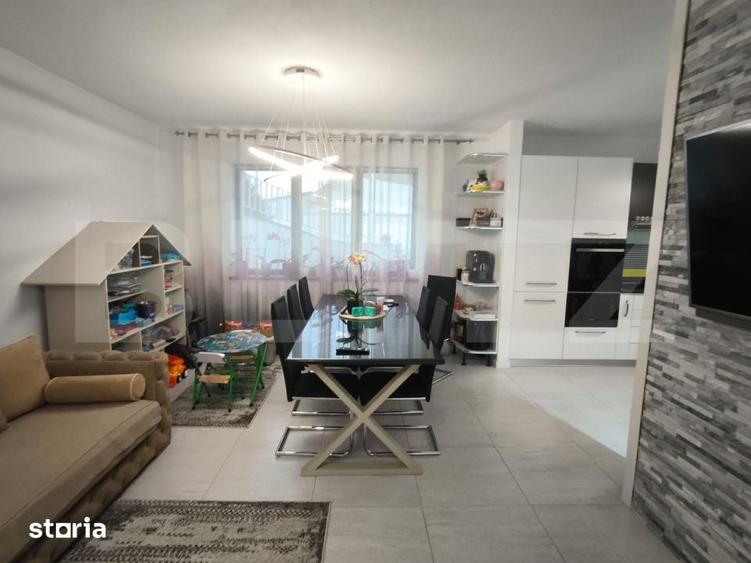 Casă cu Teren 1145 Mp în Cârcea