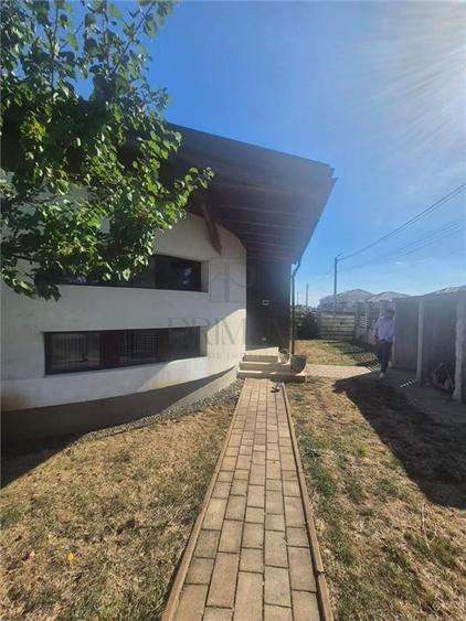Casă individuală cu 5 camere cu Teren 614 Mp în Moșnița Nouă