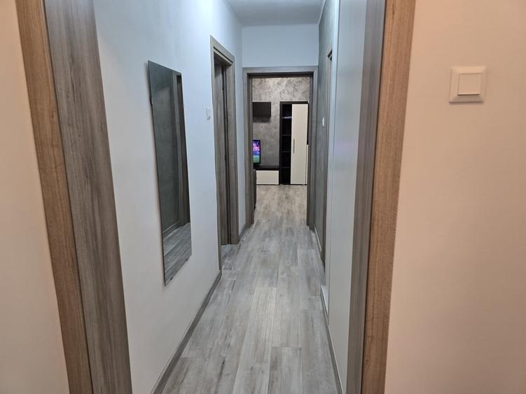Apartament cu 2 camere semidecomandat în Crângași