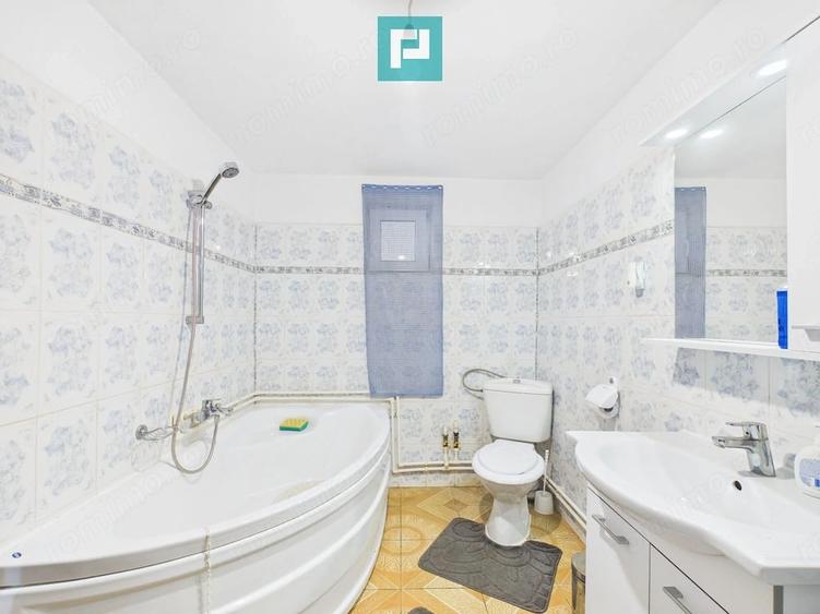 Casă cu 2 camere cu Teren 720 Mp în Șiria