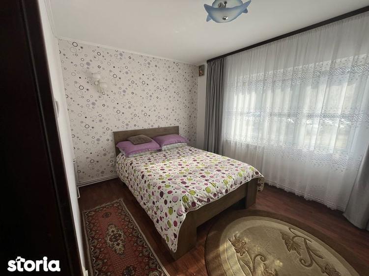 Apartament cu 2 camere semidecomandat în Micro 14