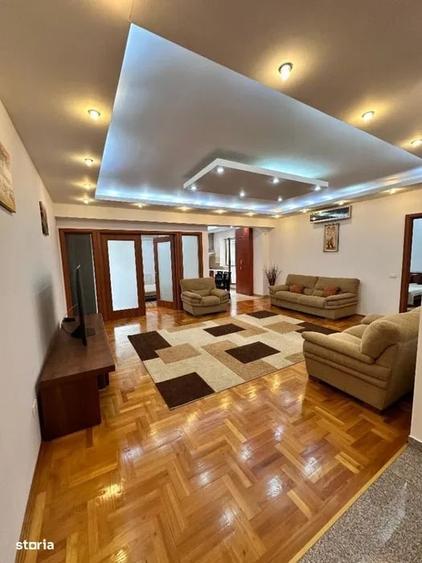 Apartament cu 3 camere semidecomandat, mobilat în Herăstrău