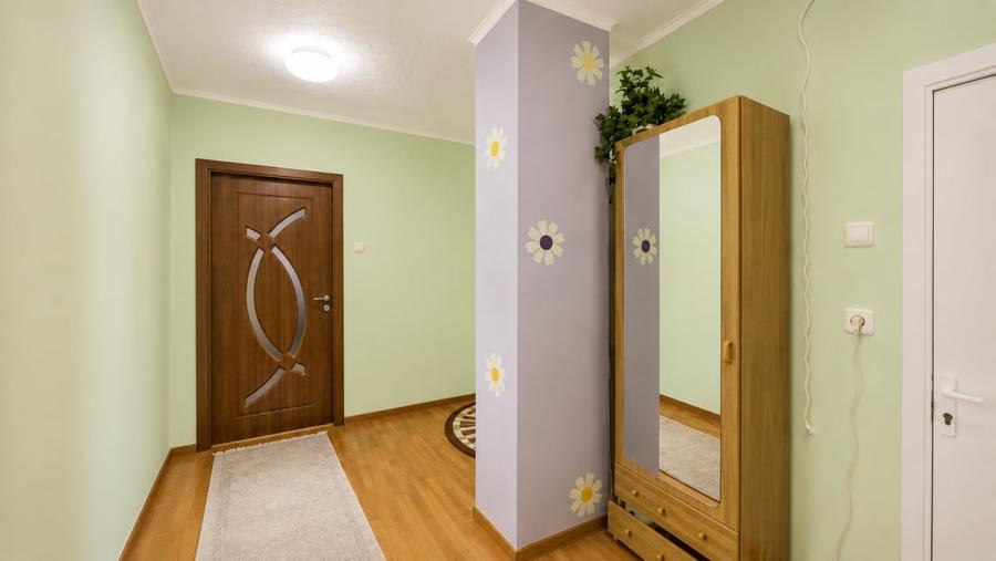 Apartament cu 2 camere decomandat, mobilat în Răcădău