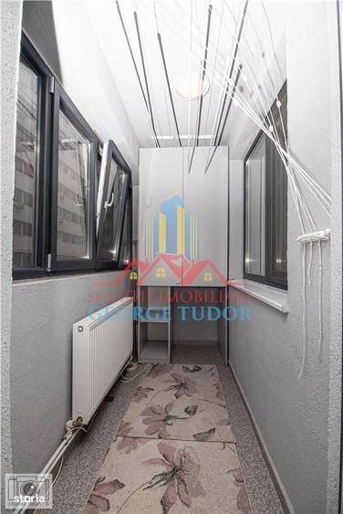 Apartament cu 3 camere decomandat în Tineretului