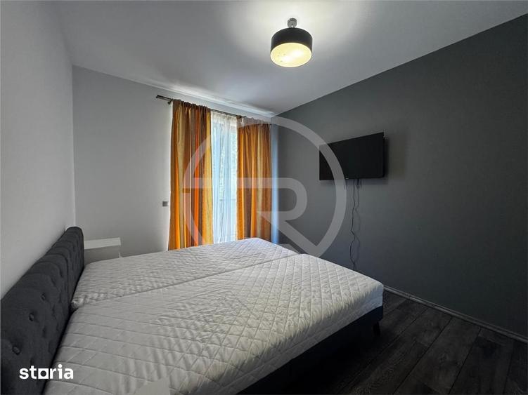 Casă cu 4 camere cu Piscina în Dâmbul Rotund