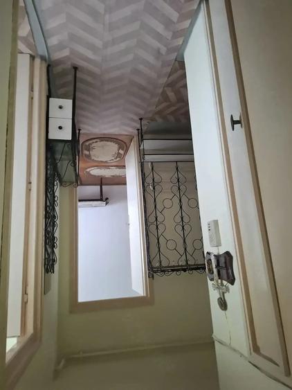 Apartament cu 3 camere semidecomandat în Podgoria