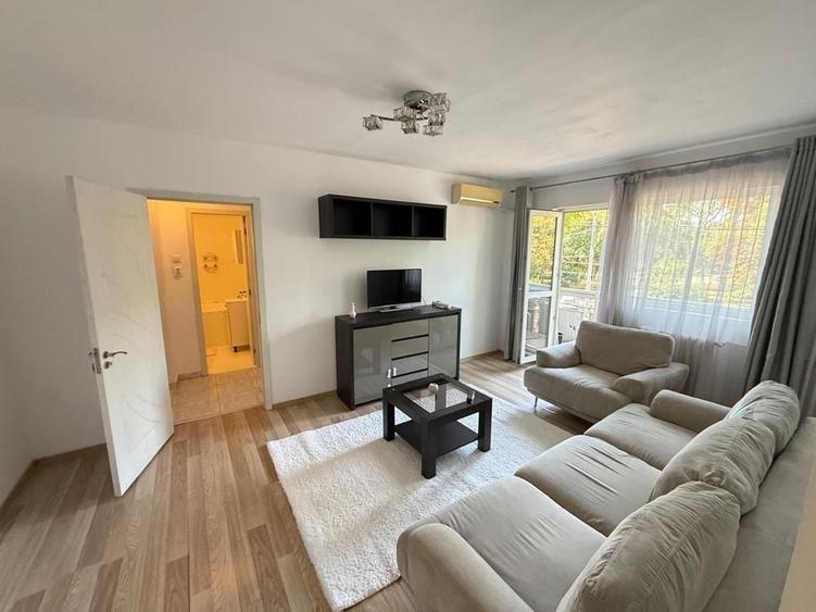 Apartament cu 2 camere decomandat în Tineretului