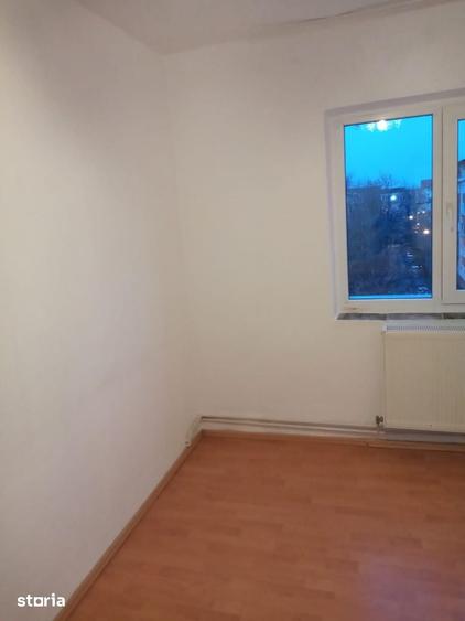Apartament cu 2 camere decomandat în Bucovina