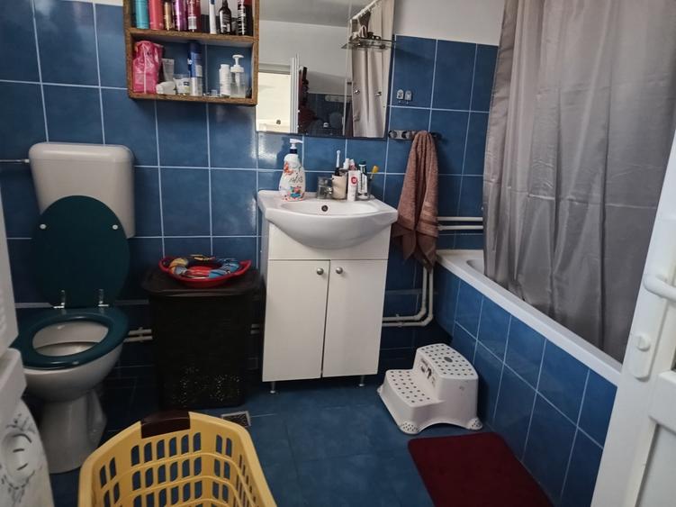 Casă cu 3 camere în Central