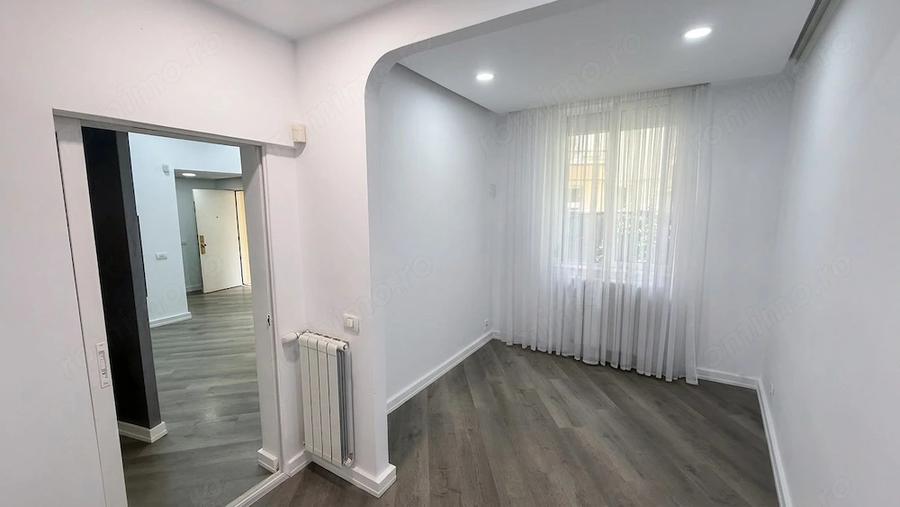 Casă cu 3 camere cu Canalizare în Pache Protopopescu