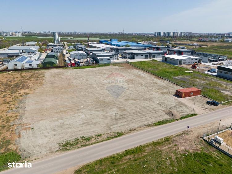 Spațiu comercial, de 10,000 mp, în Domnești