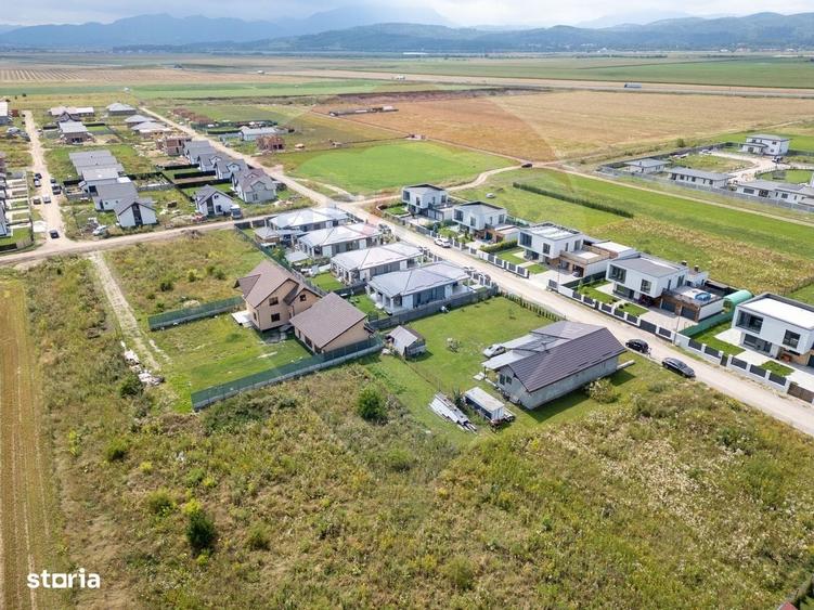 Teren intravilan de vanzare Cristian, str. Nicolae Titulescu 1.173mp - 3