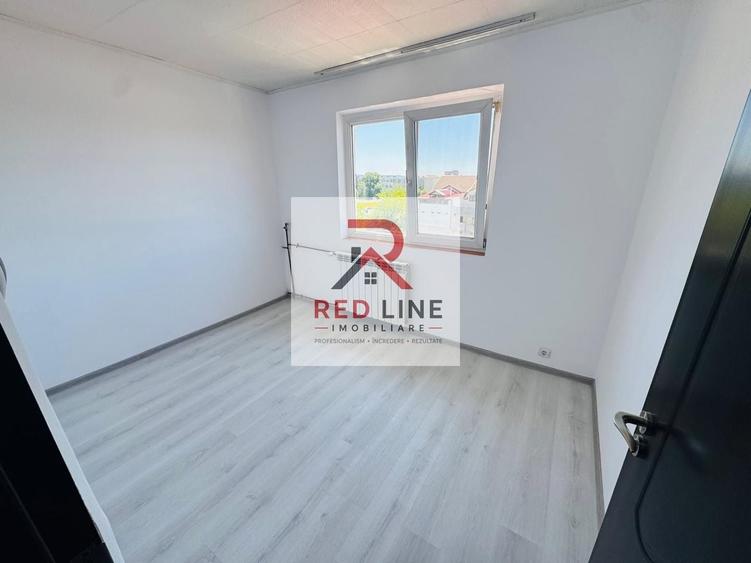 Apartament cu 3 camere semidecomandat în Crihala