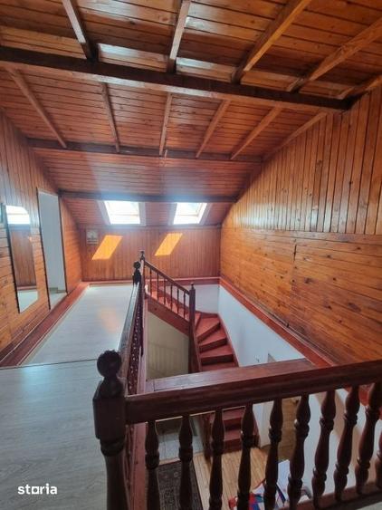 Casă cu Teren 500 Mp în Central