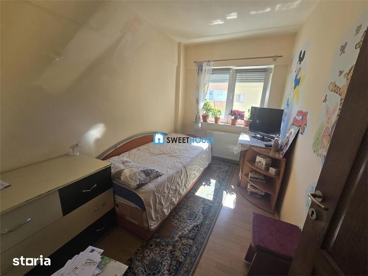 Apartament cu 4 camere în Central