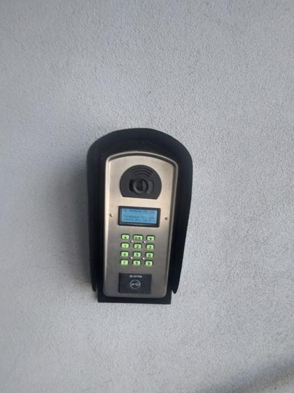 Birou, de 120 mp, în Delfinariu