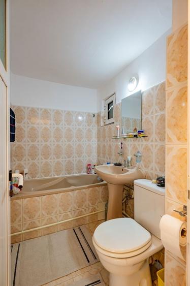 2 camere decomandate | Tomis III | Etaj 1 | Centrală proprie - 12